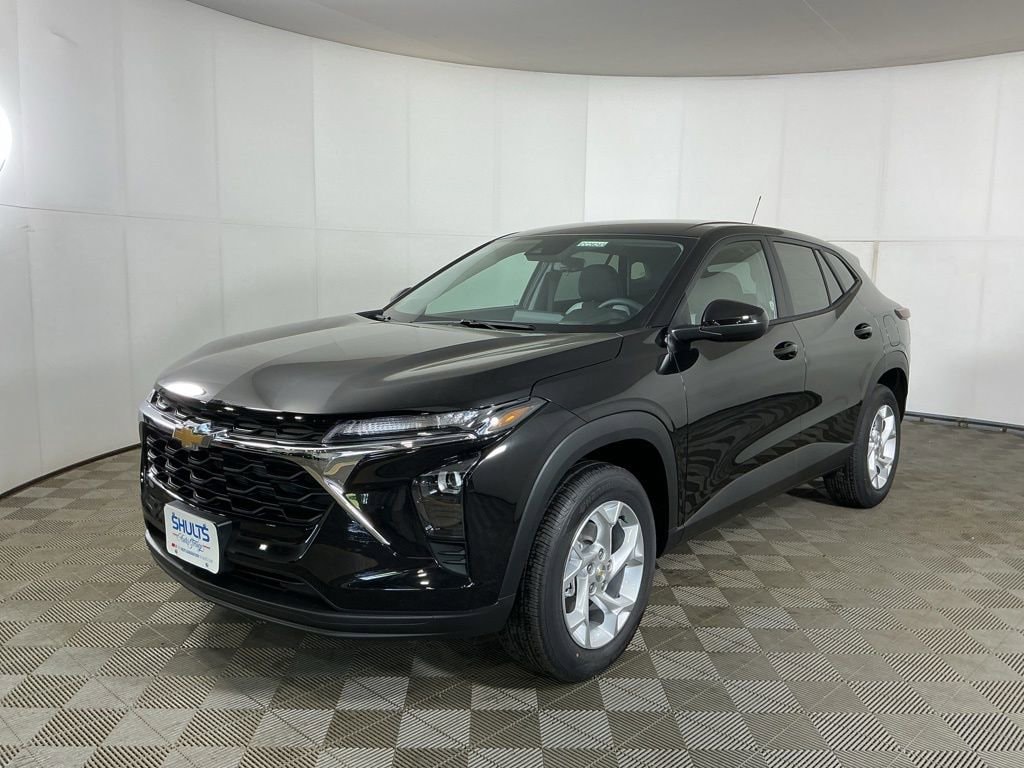 New 2026 Chevrolet Trax LS SUV