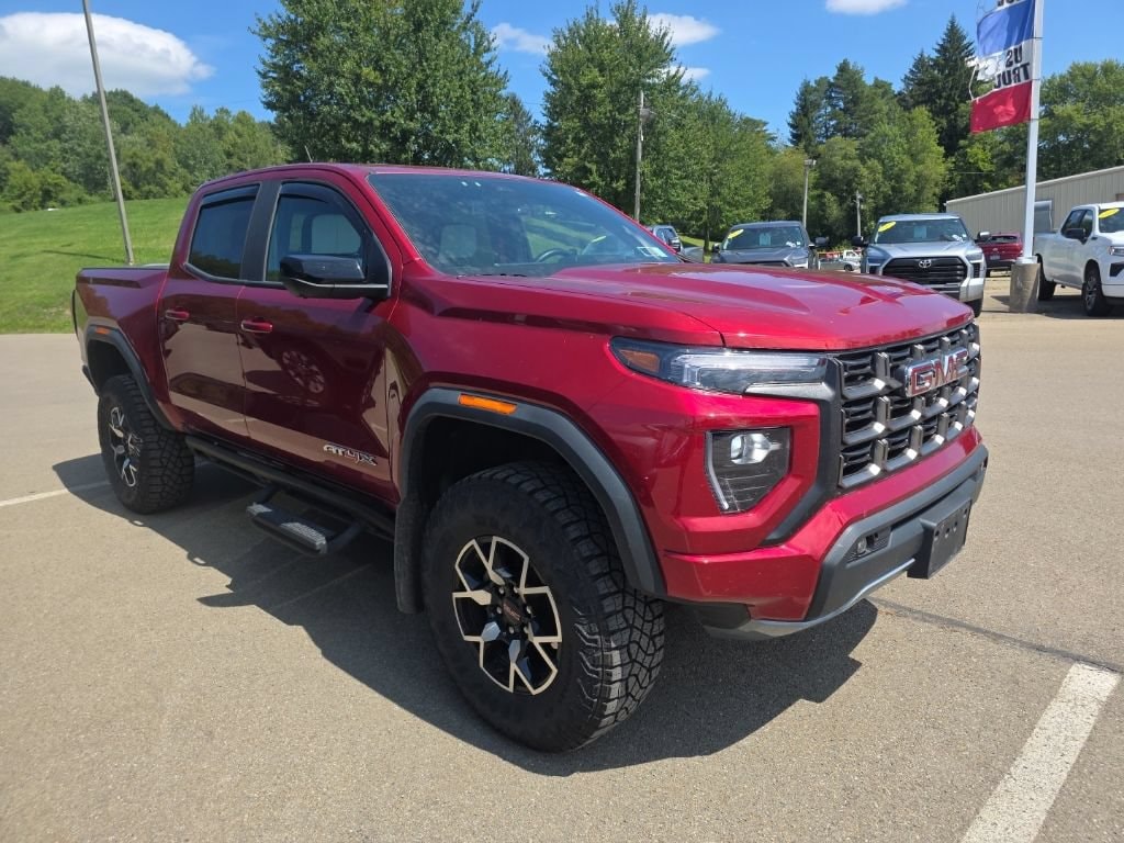 Used 2025 GMC Canyon AT4 Truck