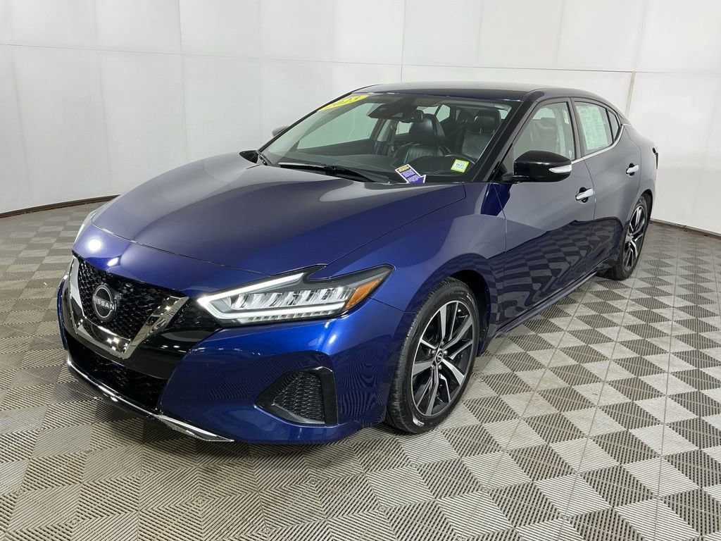 Used 2023 Nissan Maxima SV