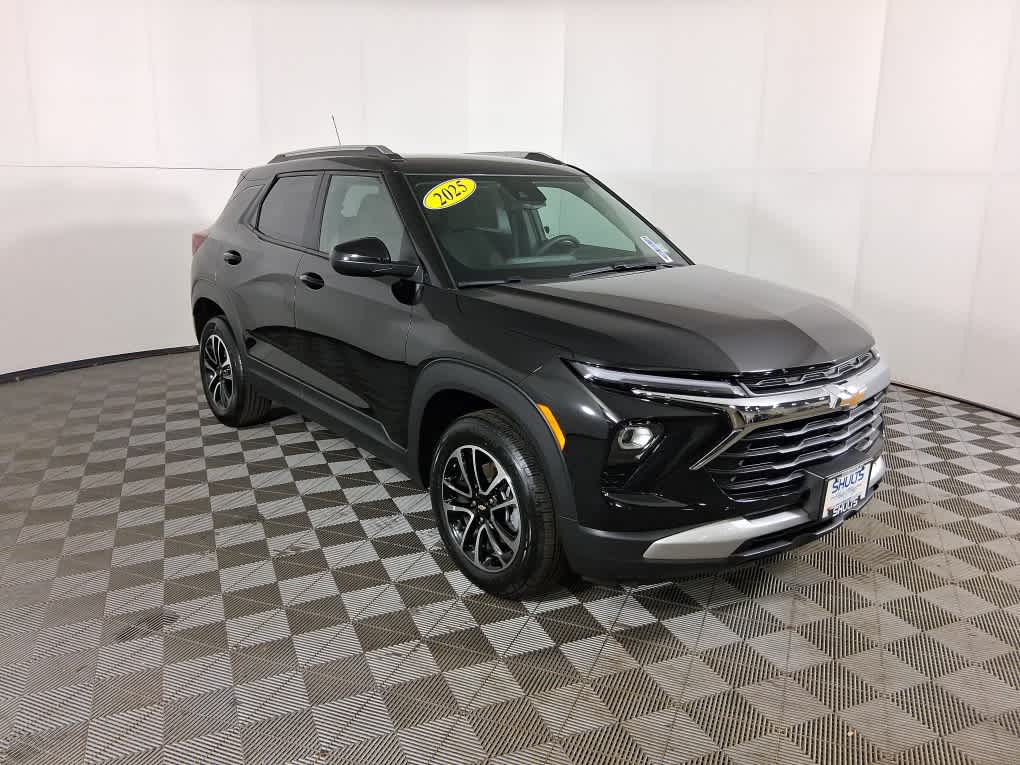 2025 Chevrolet Trailblazer LT's photo