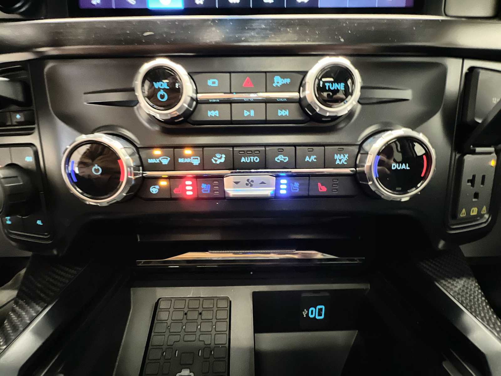 2026 Ford F-250 Super Duty Lariat - Photo 17