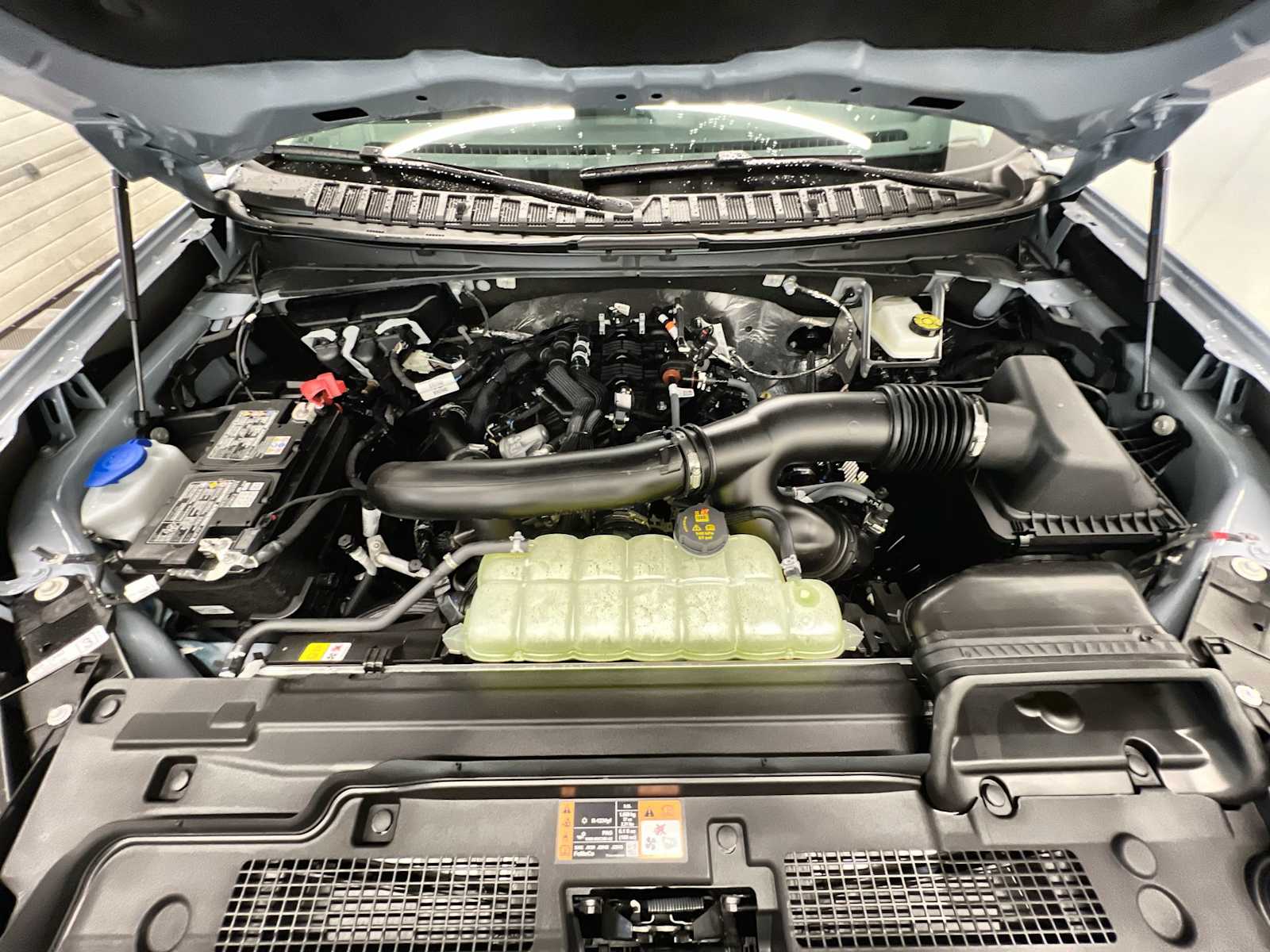 2025 Ford Expedition MAX Active - Photo 17