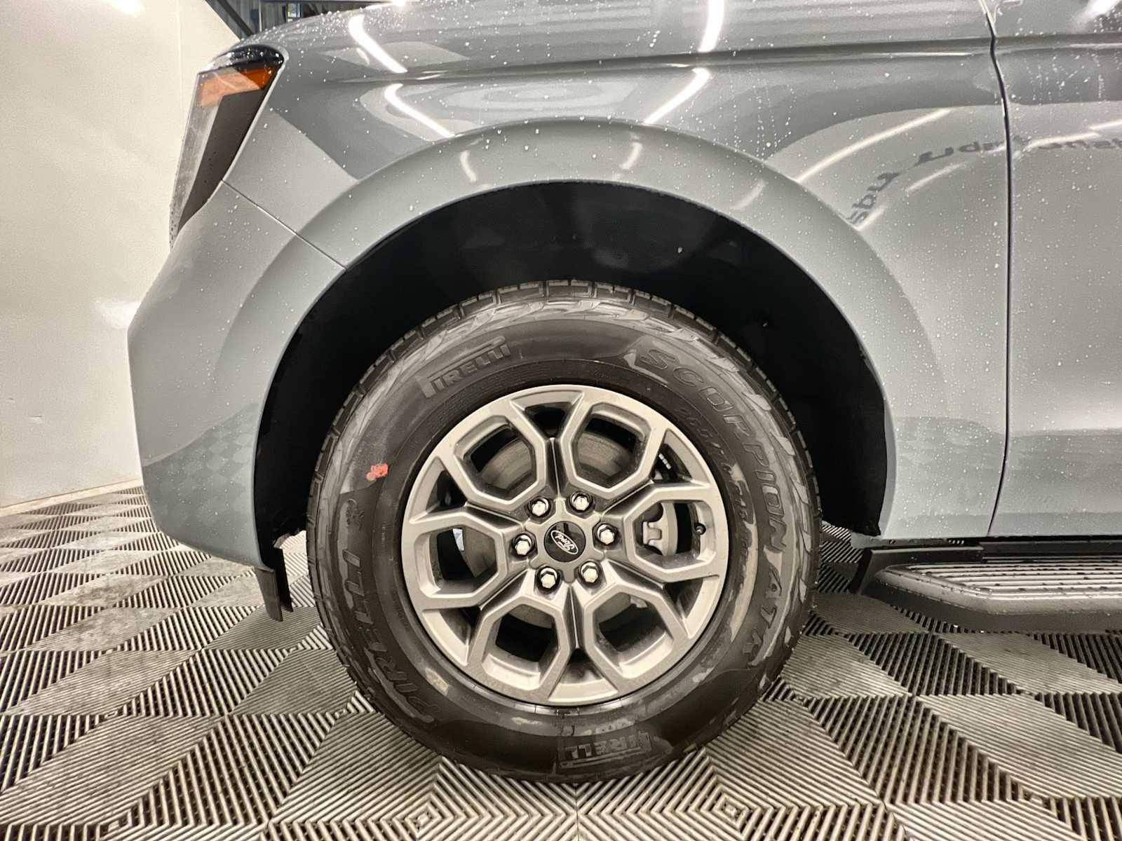 2025 Ford Expedition MAX Active - Photo 18