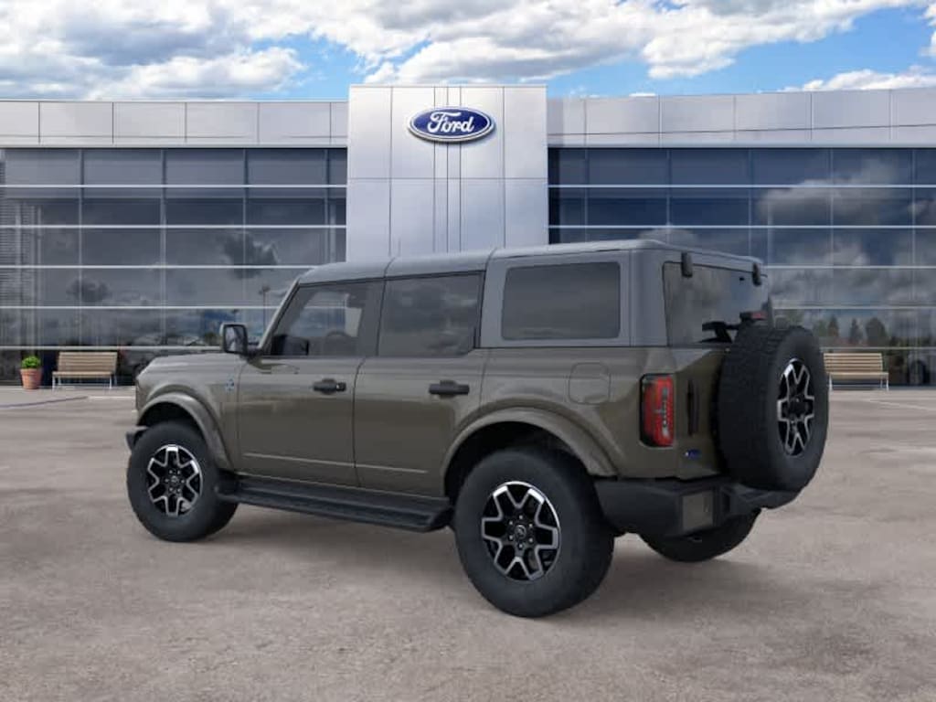New 2026 Ford Bronco Outer Banks SUV