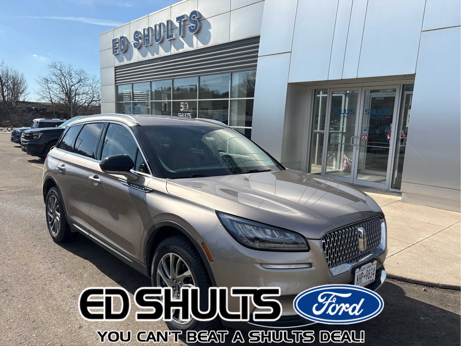 2021 Lincoln Corsair Base