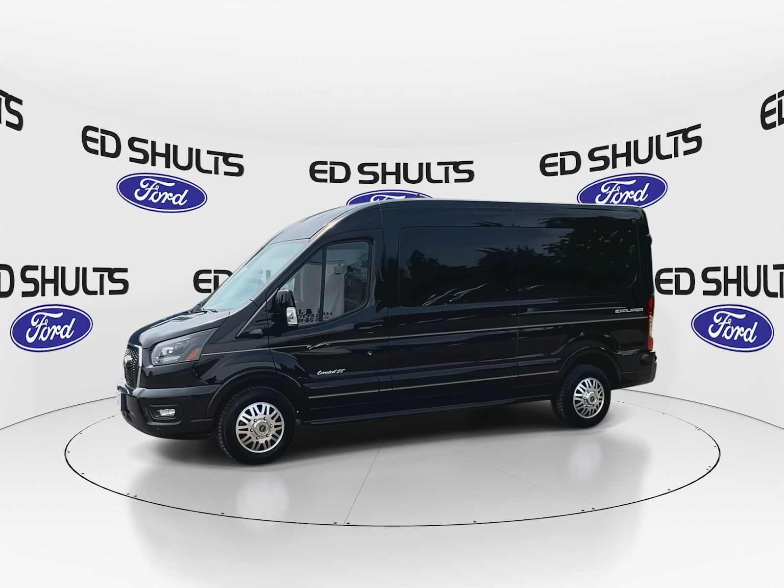 2024 Ford Transit photo 4