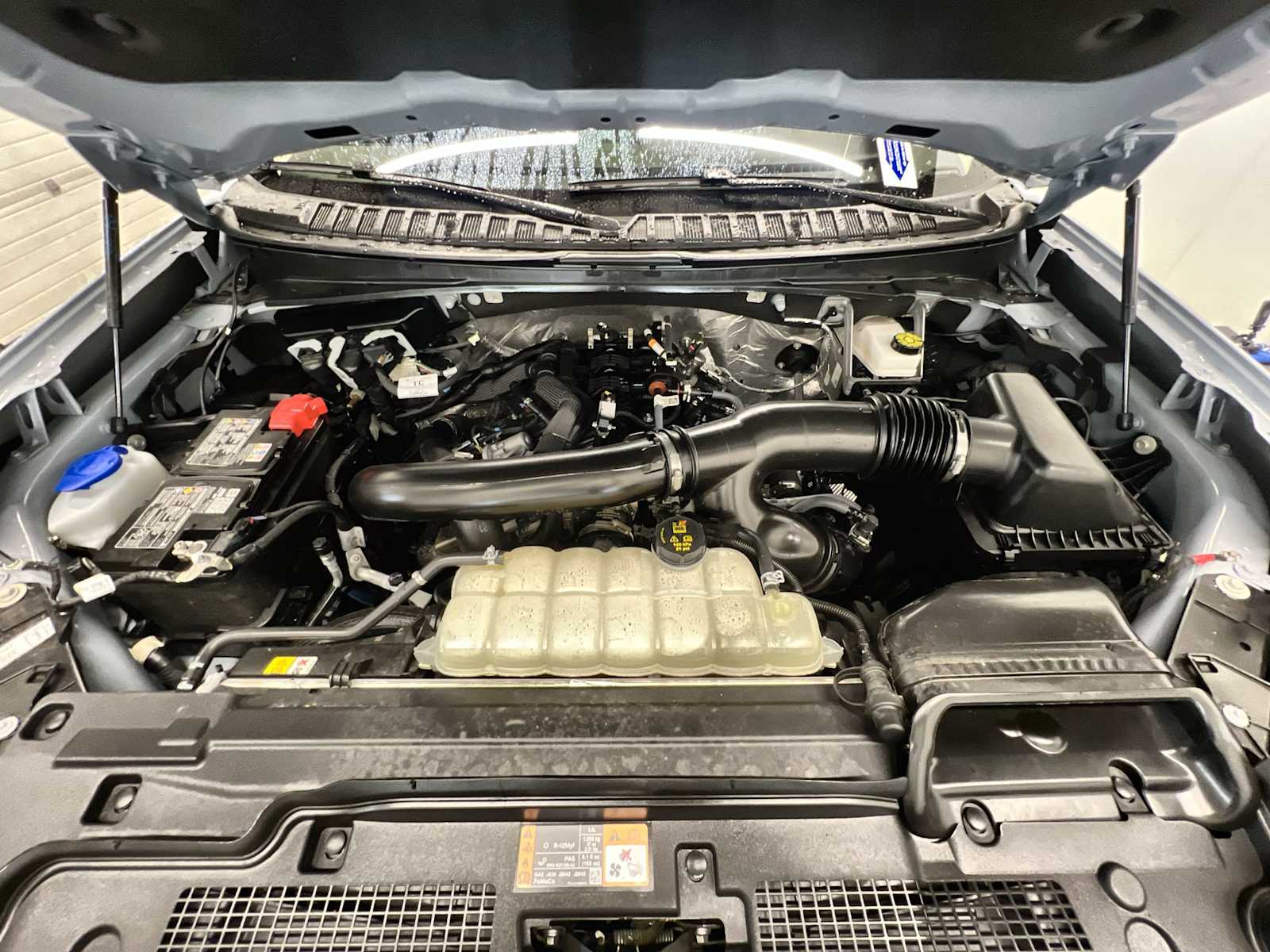 2025 Ford Expedition Active - Photo 18