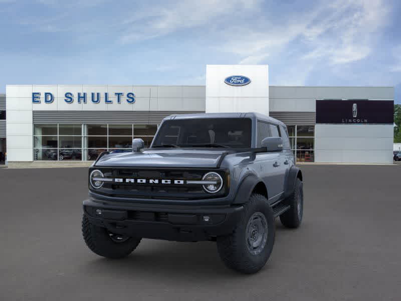 2024 Ford Bronco Outer Banks photo 2