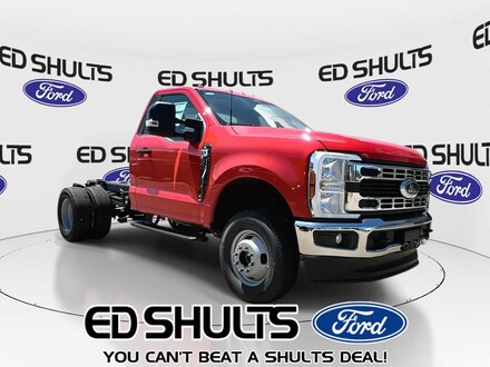 2024 Ford F-350 Chassis Truck Regular Cab