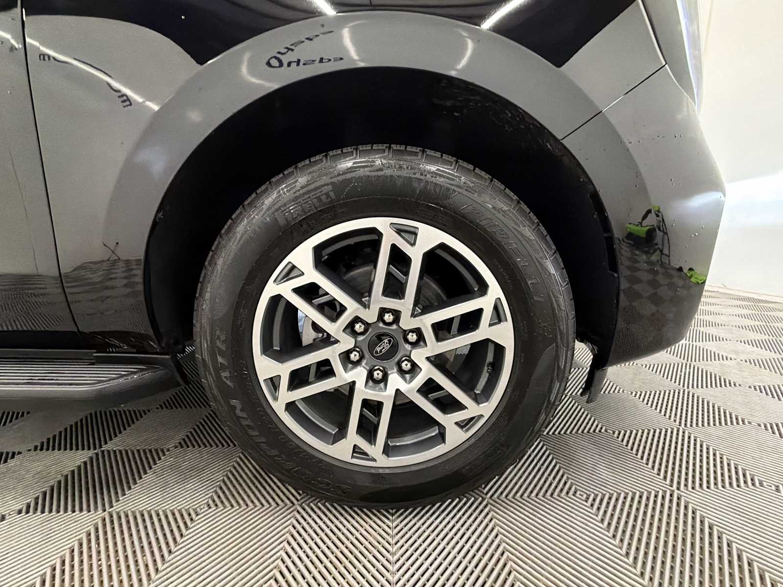 2026 Ford Expedition Active - Photo 18