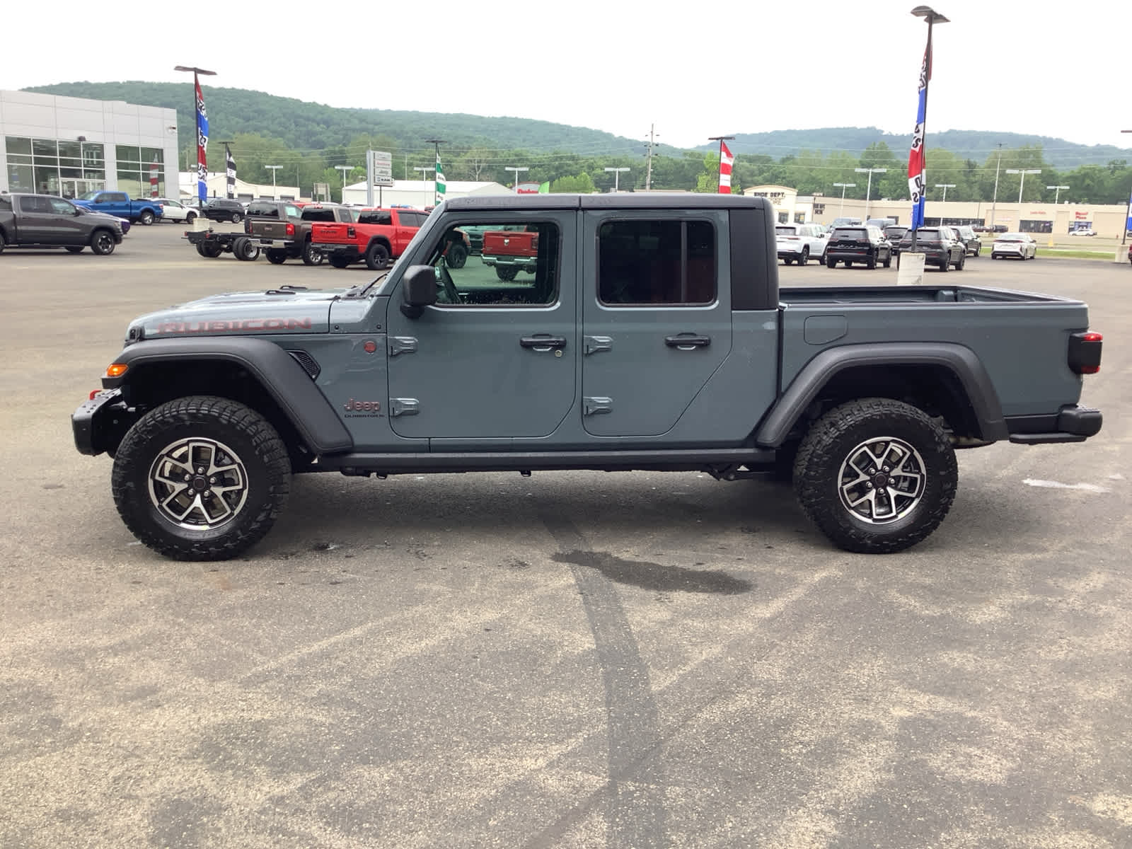 2025 Jeep Gladiator Rubicon photo 4