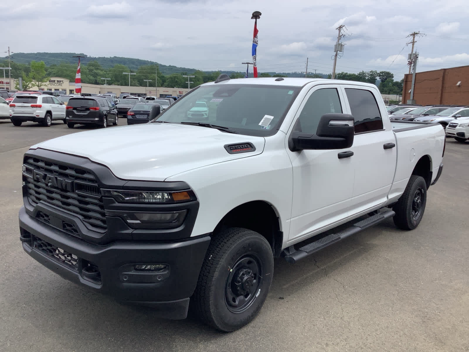 2025 Ram 2500 Tradesman photo 3