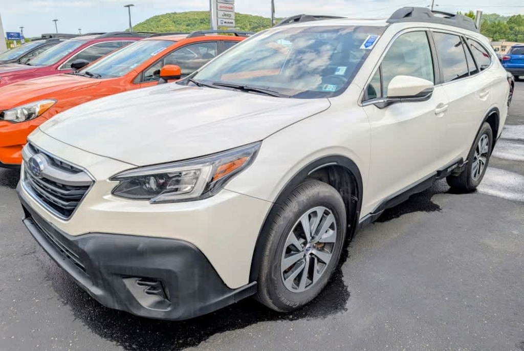 Used 2020 Subaru Outback Premium SUV