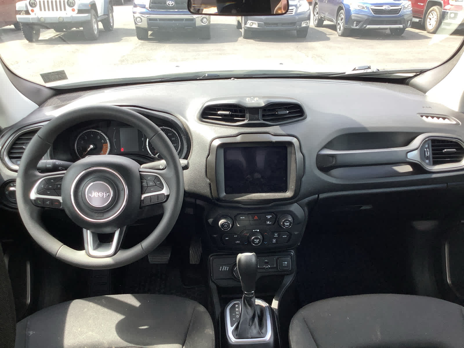 Photo 10