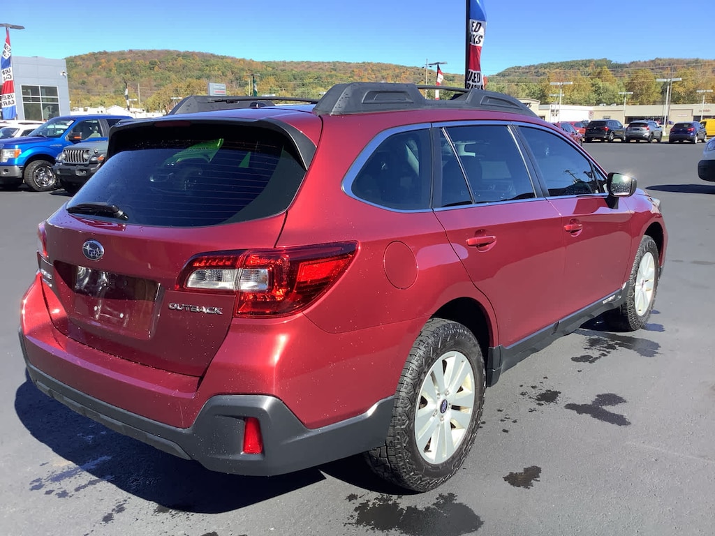 Used 2019 Subaru Outback 2.5i SUV