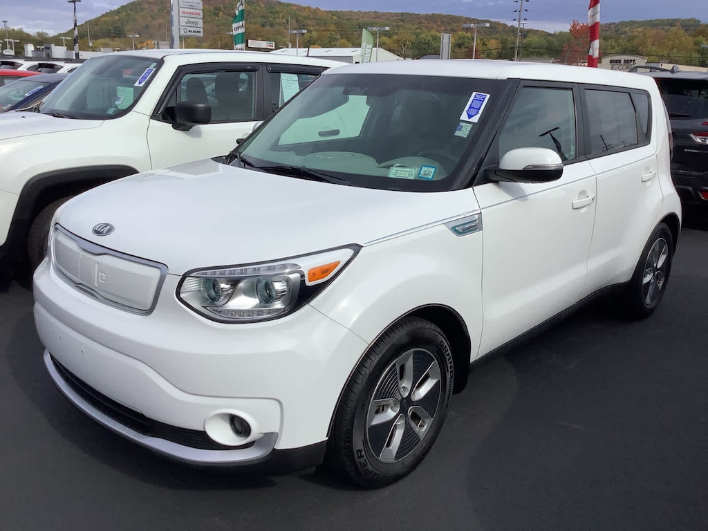 Used 2017 Kia Soul EV Base Hatchback