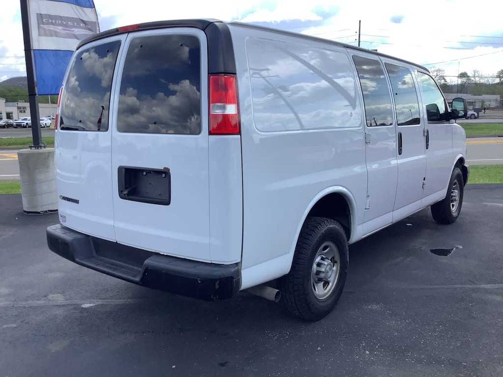 Used 2021 Chevrolet Express 2500 Work Van Van Cargo Van