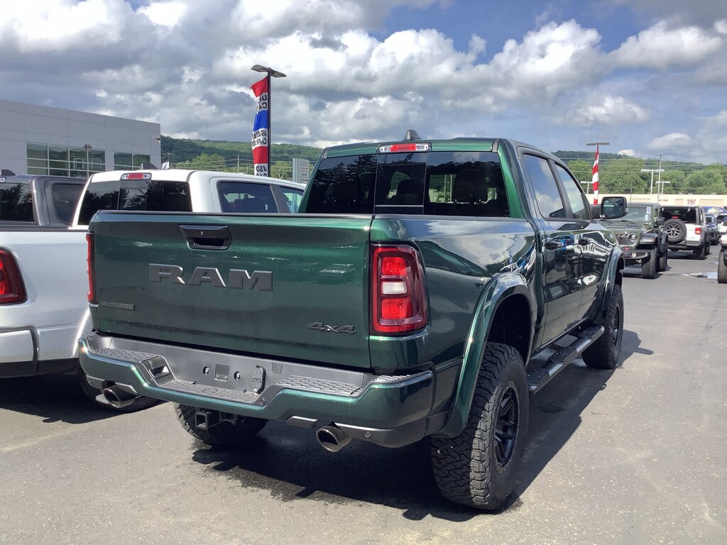 New 2026 Ram 1500 BIG HORN CREW CAB 4X4 5'7 BOX Pickup