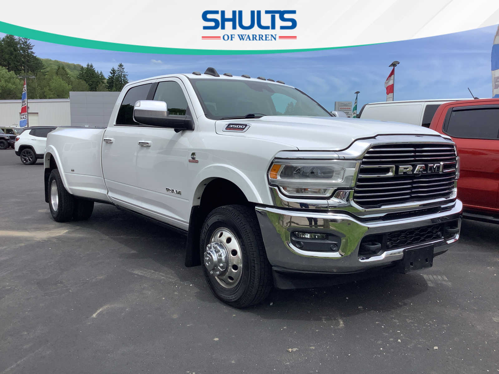 2019 RAM 3500 Laramie 4X4 Crew Cab LWB's photo