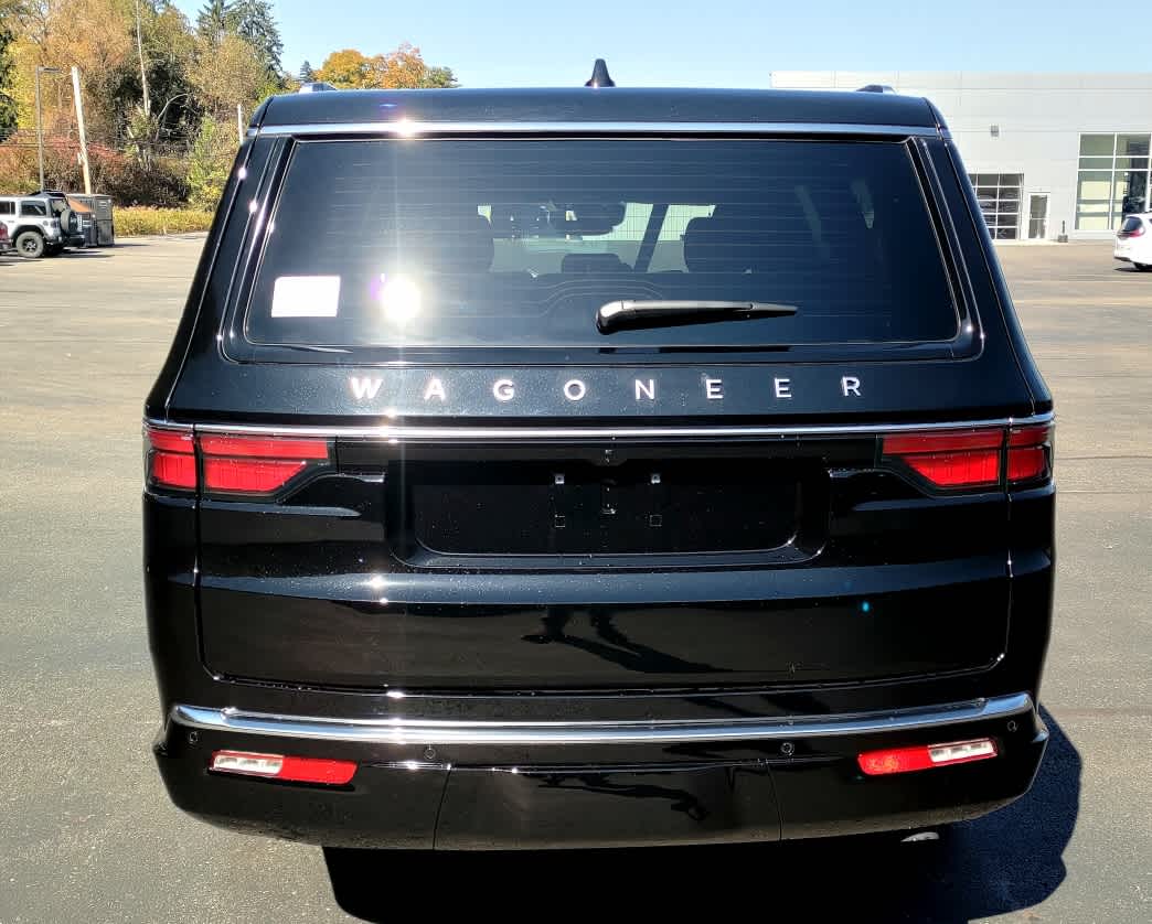 2024 Jeep Wagoneer L Base photo 4