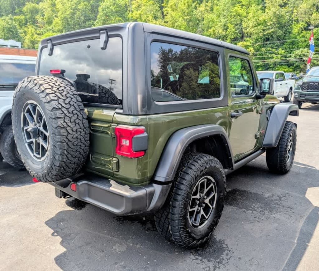Used 2024 Jeep Wrangler Rubicon SUV