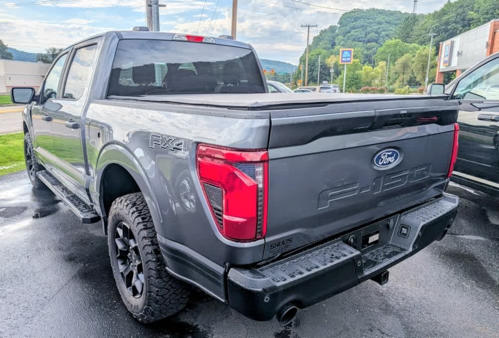 Used 2025 Ford F-150 STX 4WD Supercrew 5.5 Box Truck