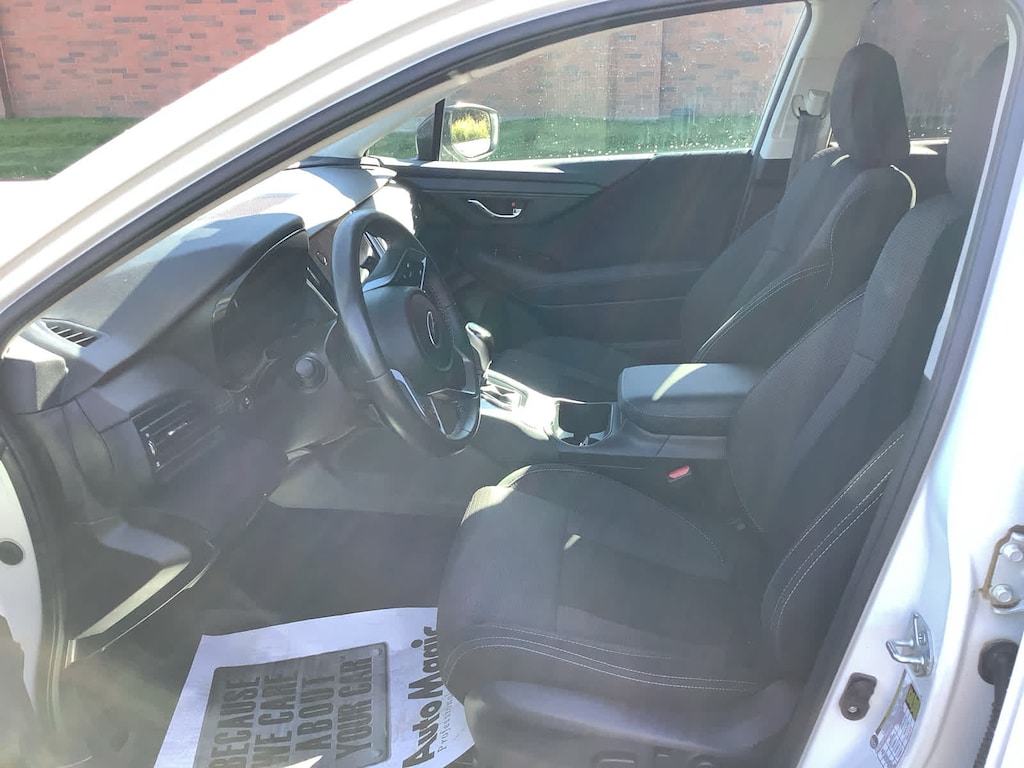 Used 2023 Subaru Outback Premium SUV