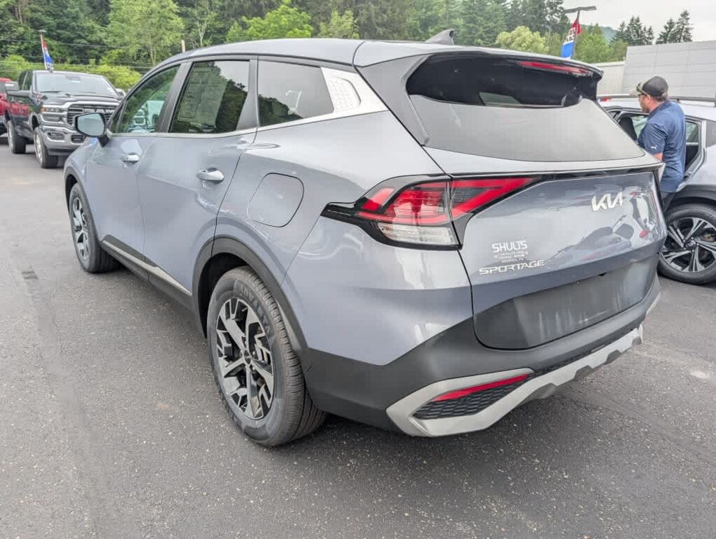 Used 2023 Kia Sportage EX SUV