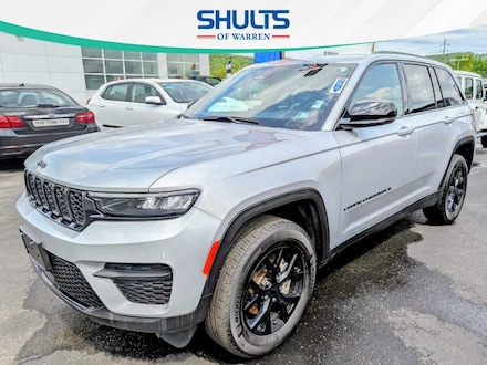 Featured Used 2025 Jeep Grand Cherokee Altitude X SUV for sale in Warren, PA
