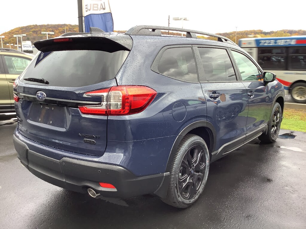 New 2025 Subaru Ascent Onyx Edition 7-Passenger SUV