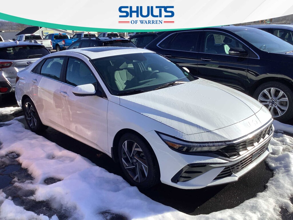 Used 2024 Hyundai Elantra SEL Sedan