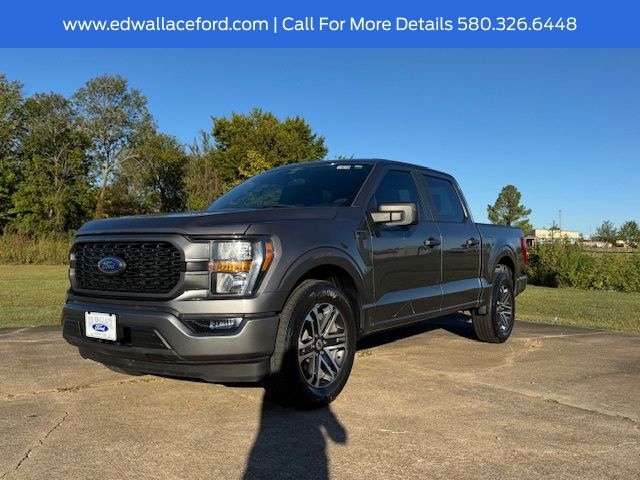 2023 Ford F-150 XL's photo