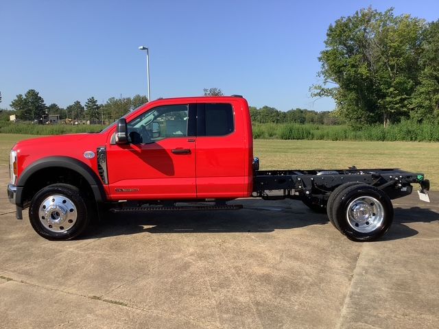 2026 Ford F-450 Super Duty Chassis Cab XLT - Photo 8