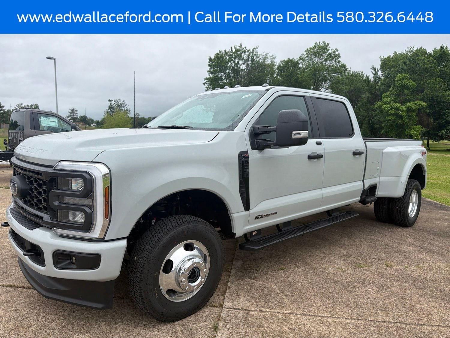 2026 Ford F-350 XL 4x4 Crew Cab 8' Box DRW's photo