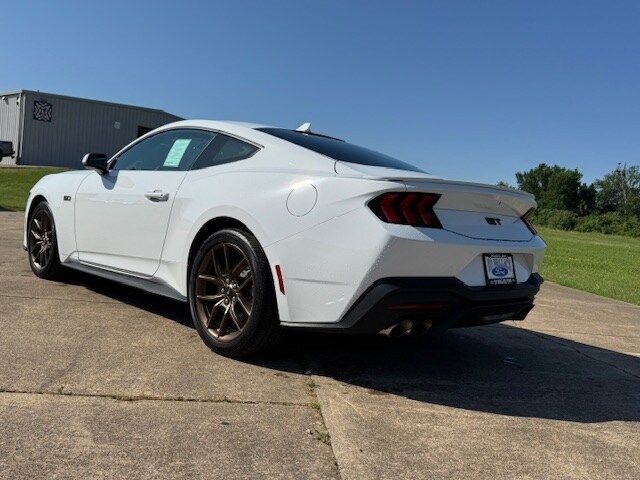 2025 Ford Mustang GT Premium Fastback - Photo 7
