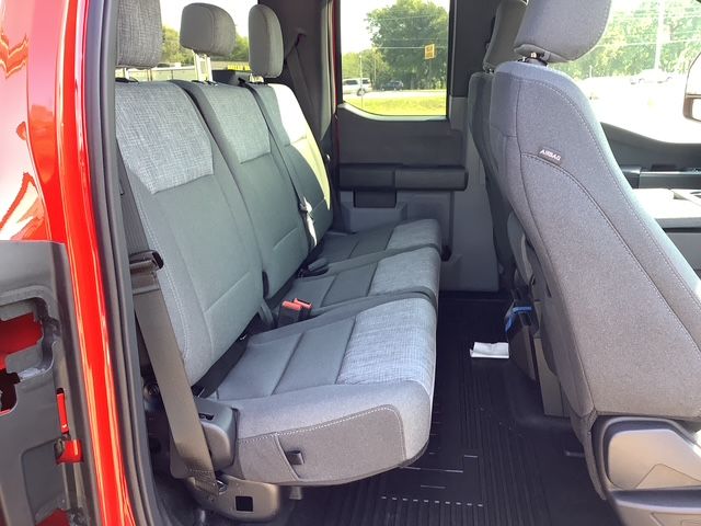 2026 Ford F-450 Super Duty Chassis Cab XLT - Photo 9