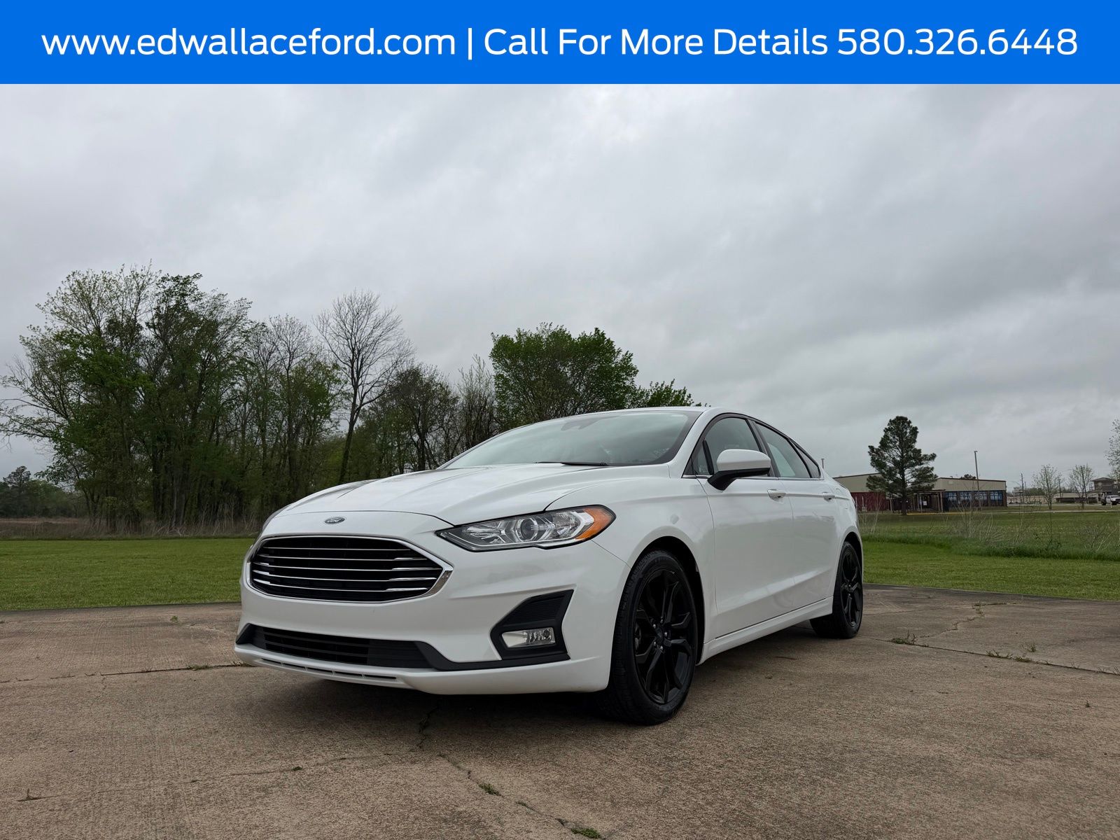 2020 Ford Fusion SE