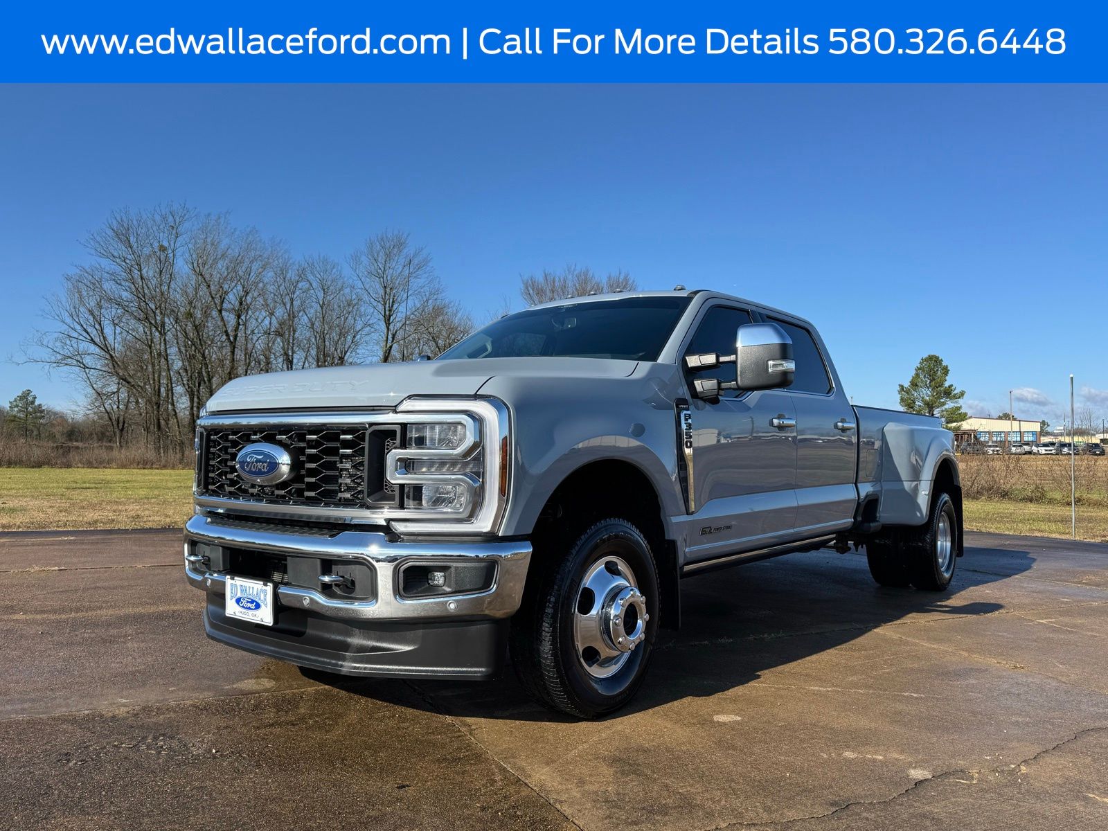 2024 Ford F-350 Super Duty Lariat's photo