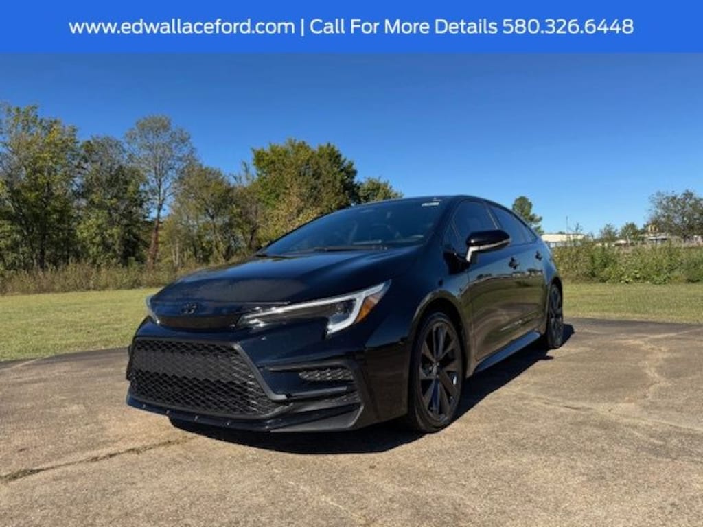 Used 2024 Toyota Corolla SE Sedan