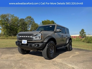 2025 Ford Bronco Badlands SUV