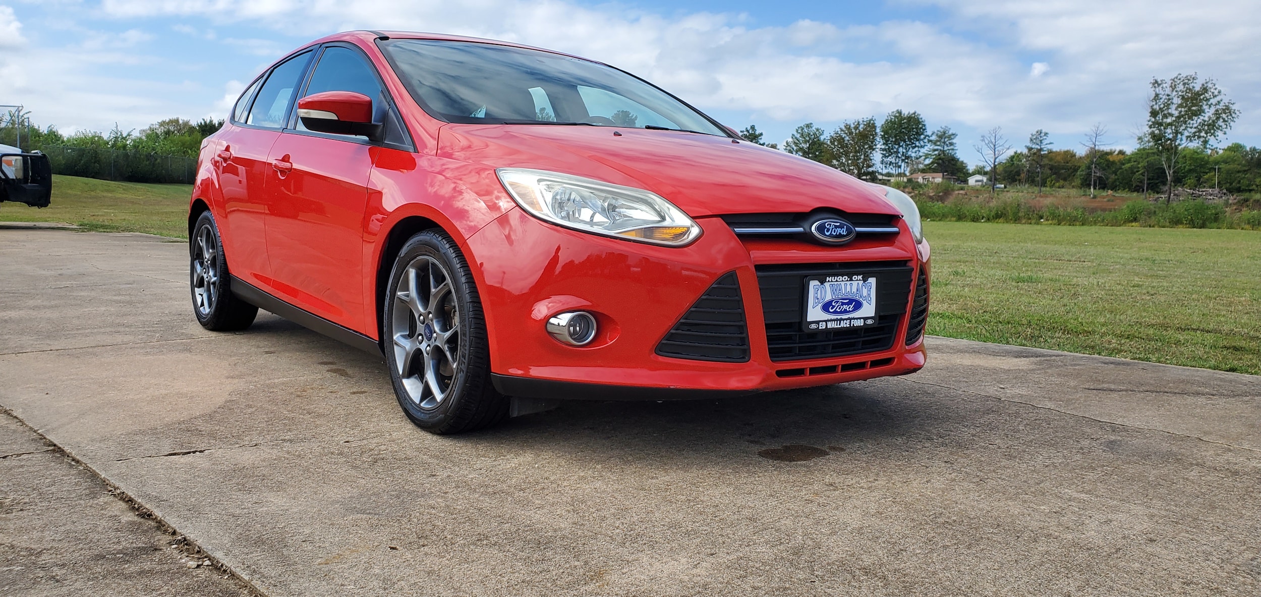 Used 2013 Ford Focus SE with VIN 1FADP3K27DL295699 for sale in Hugo, OK