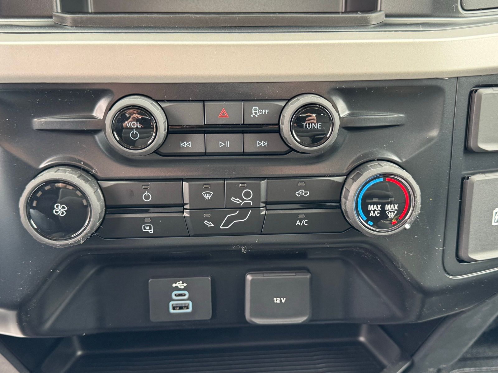 2026 Ford F-250 Super Duty XL - Photo 17