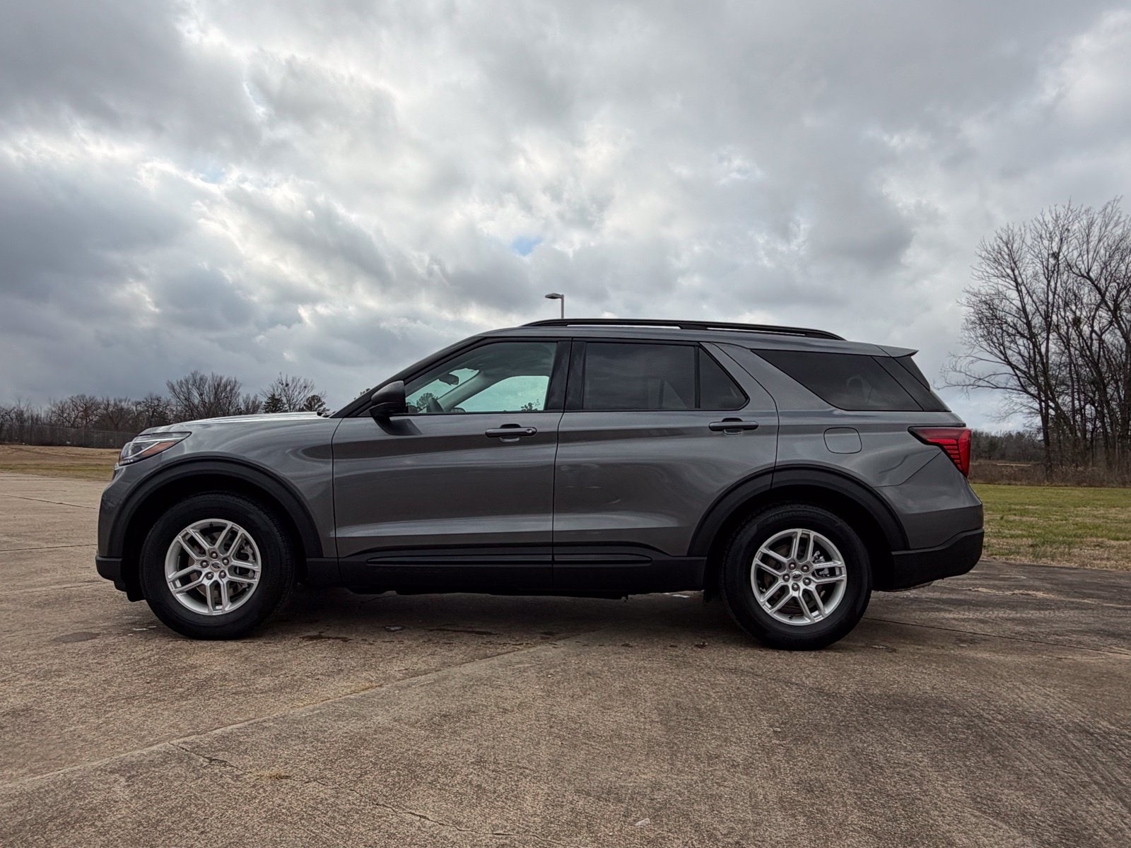 2026 Ford Explorer Active - Photo 9