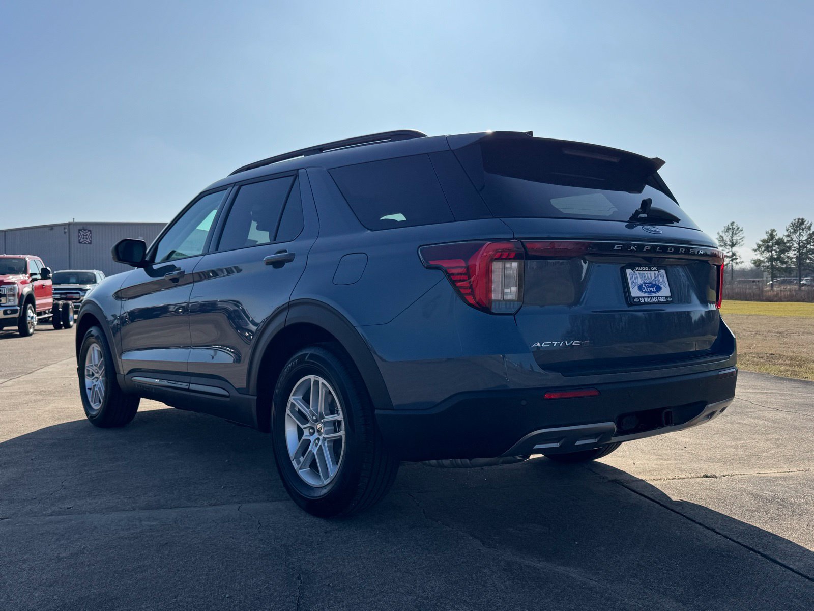 2026 Ford Explorer Active - Photo 8