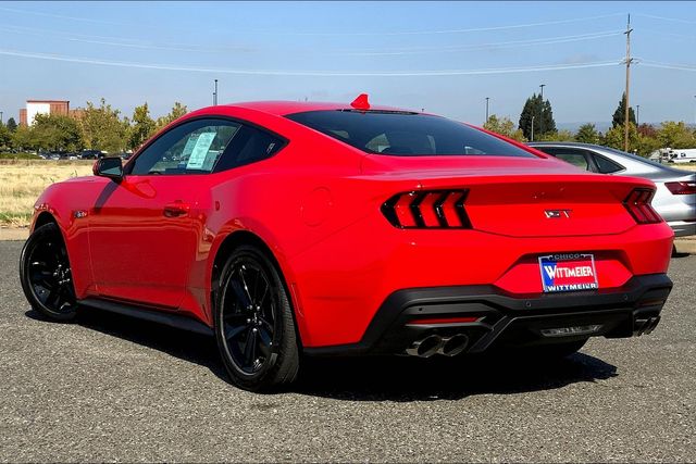 2024 Ford Mustang GT photo 2