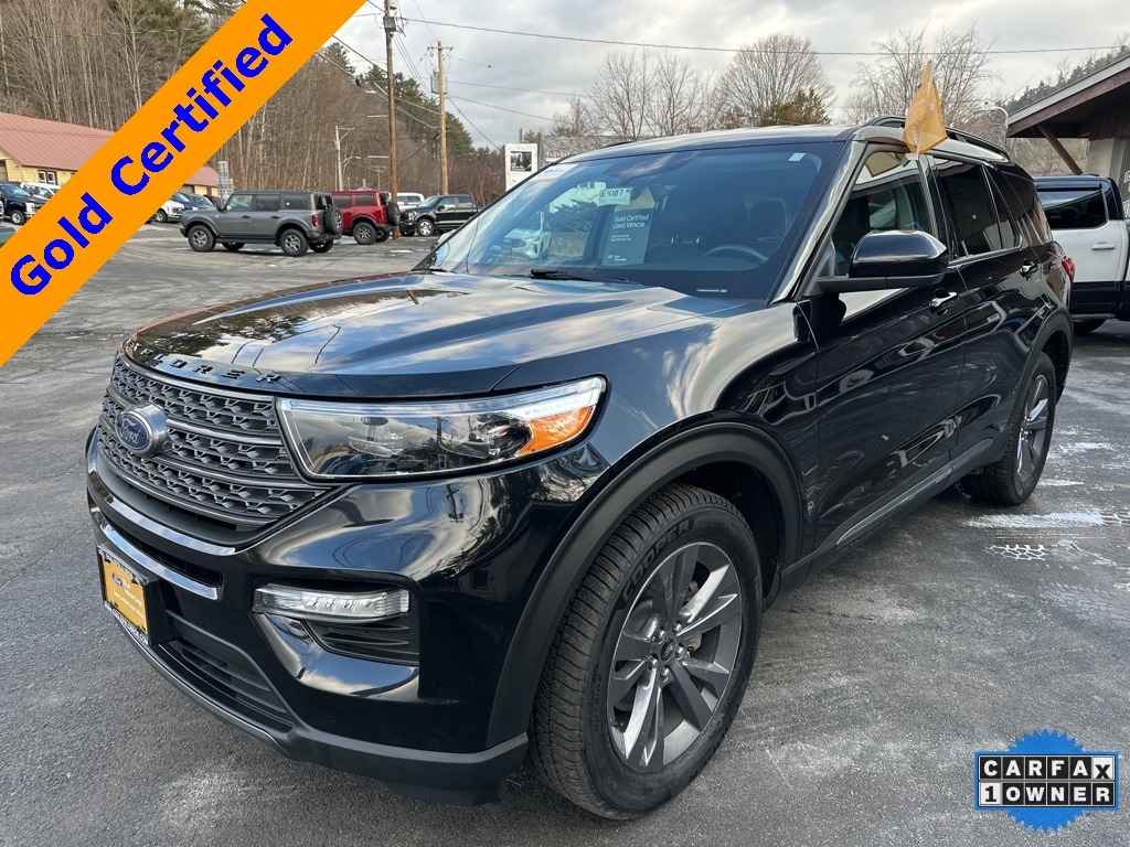 2023 Ford Explorer XLT's photo