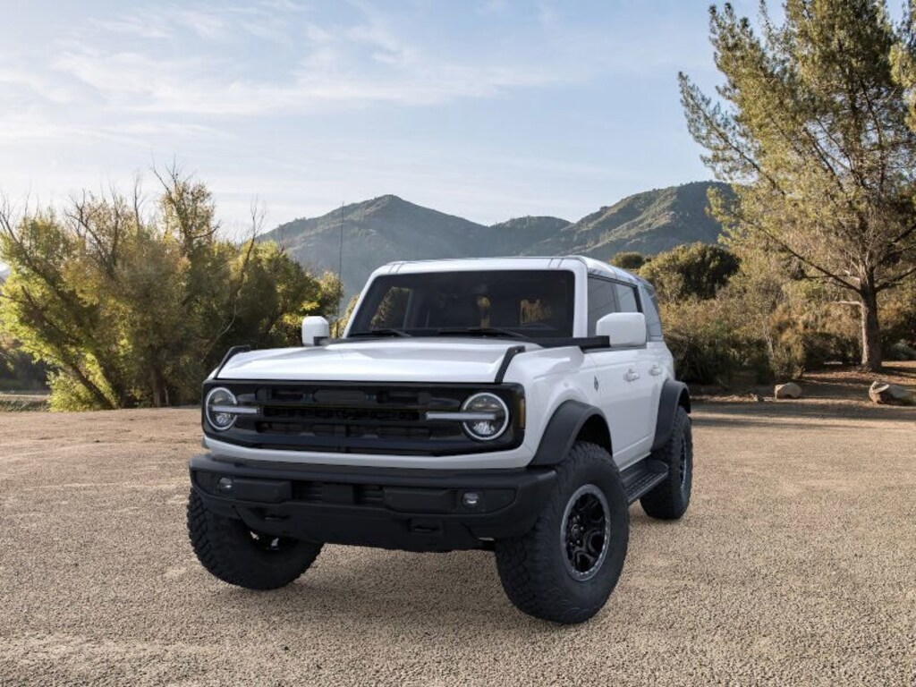 New 2025 Ford Bronco Outer Banks SUV