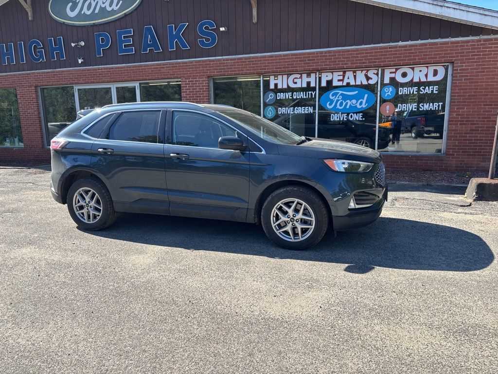 2023 Ford Edge SEL AWD's photo