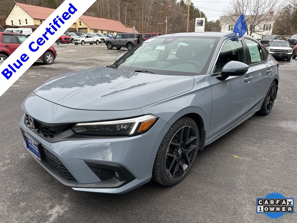 2023 Honda Civic Hatchback Sport Touring's photo