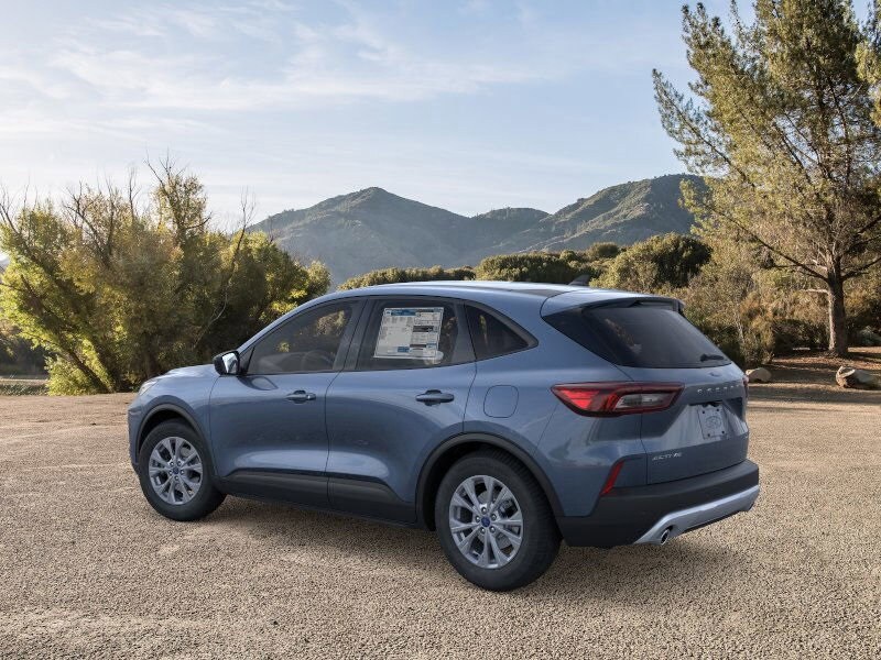 2025 Ford Escape Active photo 2
